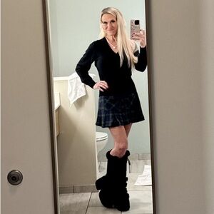 Meet your Posher, Niki